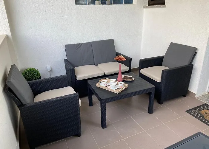 Madis & Free Bikes * 풀라