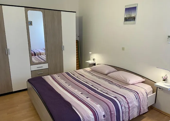 Madis & Free Bikes 아파트 *