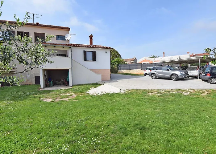 아파트 Madis & Free Bikes