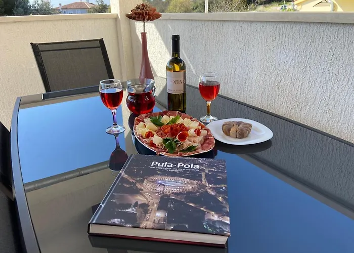 Madis & Free Bikes * Pula